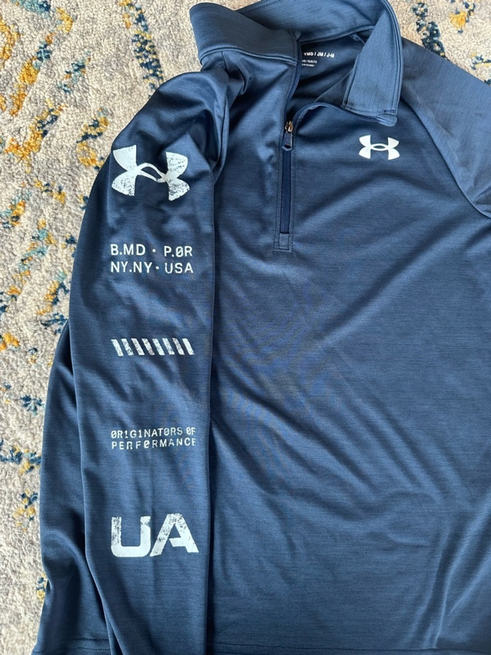 Boy’s Under Armour Navy Quarter-Zip Long Sleeve Pullover - Picture 3 of 4